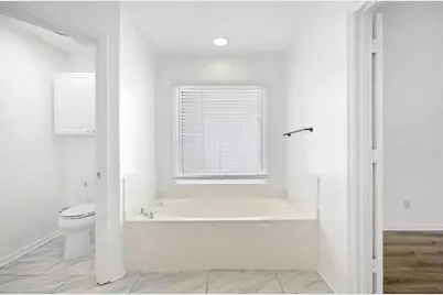 10895 Glenbarr Drive, Johns Creek, GA 30097 - Photo 21