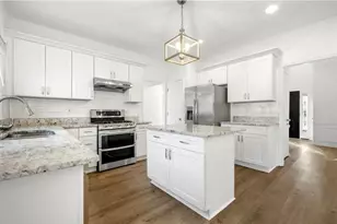 10895 Glenbarr Dr, Johns Creek, GA 30097 - Photo 13