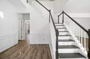 10895 Glenbarr Dr, Johns Creek, GA 30097 - Photo 7