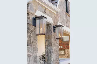 1165 Reeder Circle NE, Atlanta, GA 30306 - Photo 7