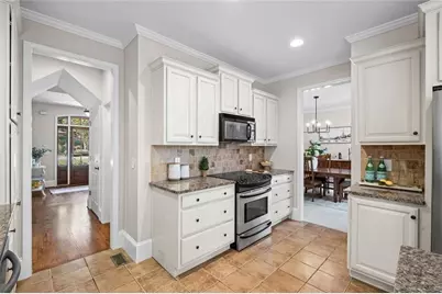 994 Gentry Lane SW, Marietta, GA 30064 - Photo 17