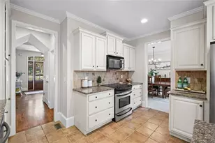 994 Gentry Ln SW, Marietta, GA 30064 - Photo 17