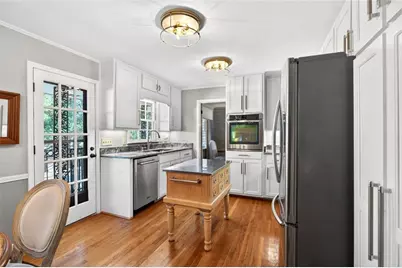 4953 Vermack Road, Dunwoody, GA 30338 - Photo 9