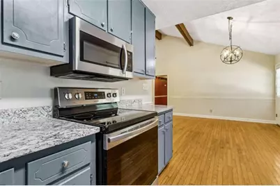 406 Farm Street, Loganville, GA 30052 - Photo 15