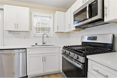 2250 Winthrope Way Drive, Alpharetta, GA 30009 - Photo 9