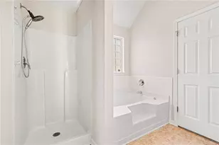 1020 Buckingham Ter, Fairburn, GA 30213 - Photo 27