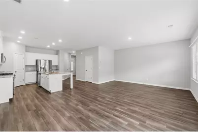 2079 Lanier Harbor Pointe, Buford, GA 30518 - Photo 17