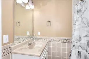 990 Providence Dr, Lawrenceville, GA 30044 - Photo 27