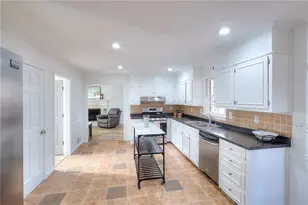 990 Providence Dr, Lawrenceville, GA 30044 - Photo 13