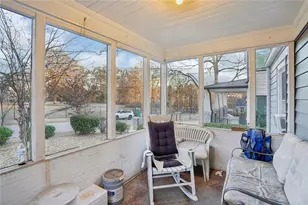 323 Stovall St SE, Atlanta, GA 30316 - Photo 3