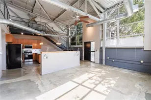 400 Village Parkway NE, Atlanta, GA 30306 - Photo 23