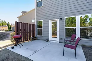 4050 Bryton Trace Dr, Cumming, GA 30041 - Photo 35