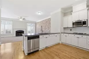 109 W Ridge Way, Roswell, GA 30076 - Photo 9