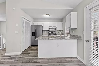 6205 Littleton Drive, Union City, GA 30291 - Photo 9