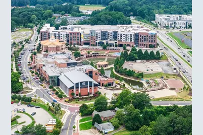 4973 W Broad Street W, Sugar Hill, GA 30518 - Photo 23