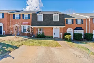 1525 Paces Ferry N Dr SE, Smyrna, GA 30080 - Photo 1