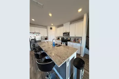 3915 Holland Grove Rd, Lawrenceville, GA 30044 - Photo 5