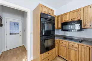 2453 Basin Ct, Gainesville, GA 30506 - Photo 15