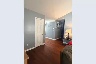 947 Wayne Drive, Snellville, GA 30078 - Photo 7