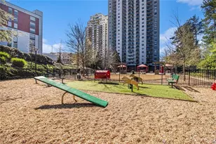 795 Hammond Dr, Atlanta, GA 30328 - Photo 19