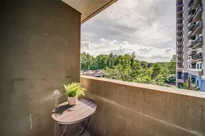 795 Hammond Drive #211, Atlanta, GA 30328 - Photo 15