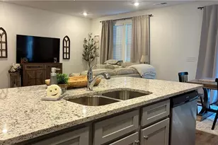 117 Red Maple Wy, Adairsville, GA 30103 - Photo 7