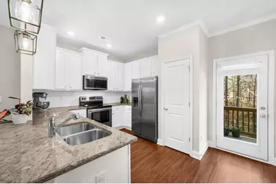 2561 Castellan Drive, Atlanta, GA 30316 - Photo 11