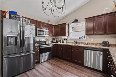 114 Sugar Creek Drive, Cornelia, GA 30531 - Photo 9