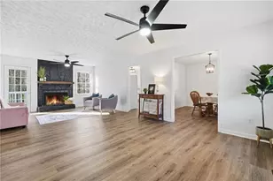 5641 Riding Woods Dr SW, Powder Springs, GA 30127 - Photo 7