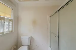 4736 Bridgewater Dr, Lilburn, GA 30047 - Photo 13