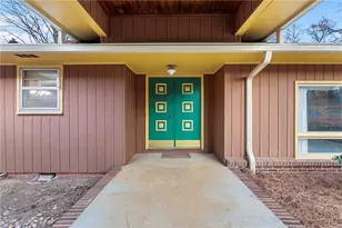 571 Greenvalley Dr, Winder, GA 30680 - Photo 5