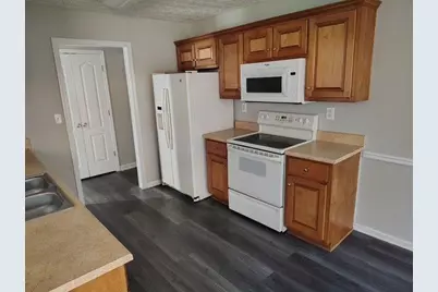 85 Hollow Court, Covington, GA 30016 - Photo 5