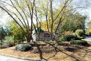 4010 Rockingham Dr, Roswell, GA 30075 - Photo 33