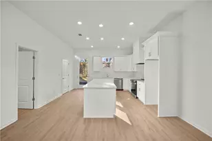 2126 Burroughs Ave SE, Atlanta, GA 30315 - Photo 13