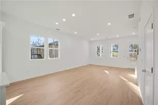 2126 Burroughs Ave SE, Atlanta, GA 30315 - Photo 9