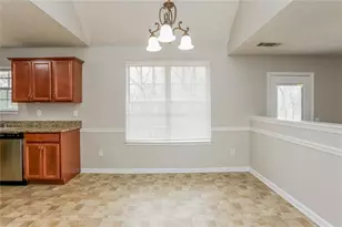 4060 Waldrop Hills Dr, Decatur, GA 30034 - Photo 7