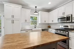 85 Lawson St, Buford, GA 30518 - Photo 25