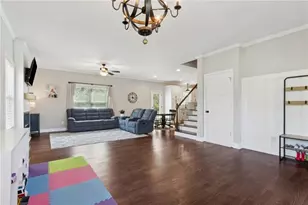 85 Lawson St, Buford, GA 30518 - Photo 11