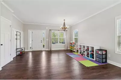 85 Lawson Street, Buford, GA 30518 - Photo 9
