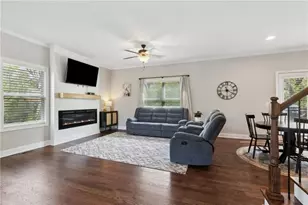 85 Lawson St, Buford, GA 30518 - Photo 13