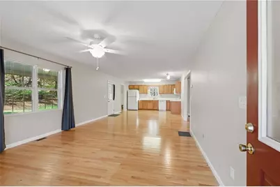 218 Eden Woods, Clarkesville, GA 30523 - Photo 3