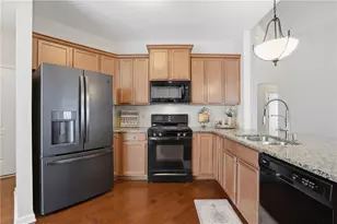 152 Heritage Pointe, Woodstock, GA 30189 - Photo 7