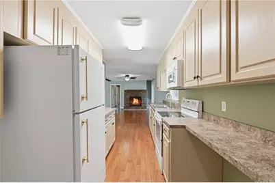 169 Short Avenue, Cornelia, GA 30531 - Photo 11