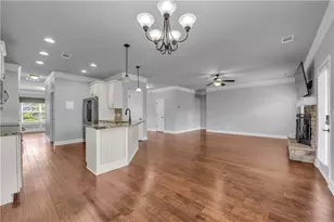 304 Red Cap Cir, Jefferson, GA 30549 - Photo 19