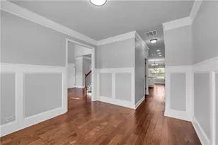 304 Red Cap Cir, Jefferson, GA 30549 - Photo 13