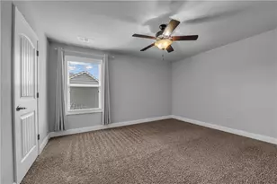 304 Red Cap Cir, Jefferson, GA 30549 - Photo 37