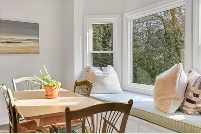 2405 Kimbrough Court, Sandy Springs, GA 30350 - Photo 23