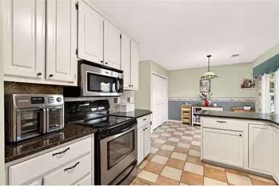 4009 Courtlin Cove NW, Lilburn, GA 30047 - Photo 13