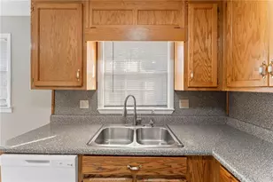 320 Crossville Ct, Roswell, GA 30076 - Photo 15