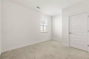 32 Graham Campbell Ln, Statham, GA 30666 - Photo 11